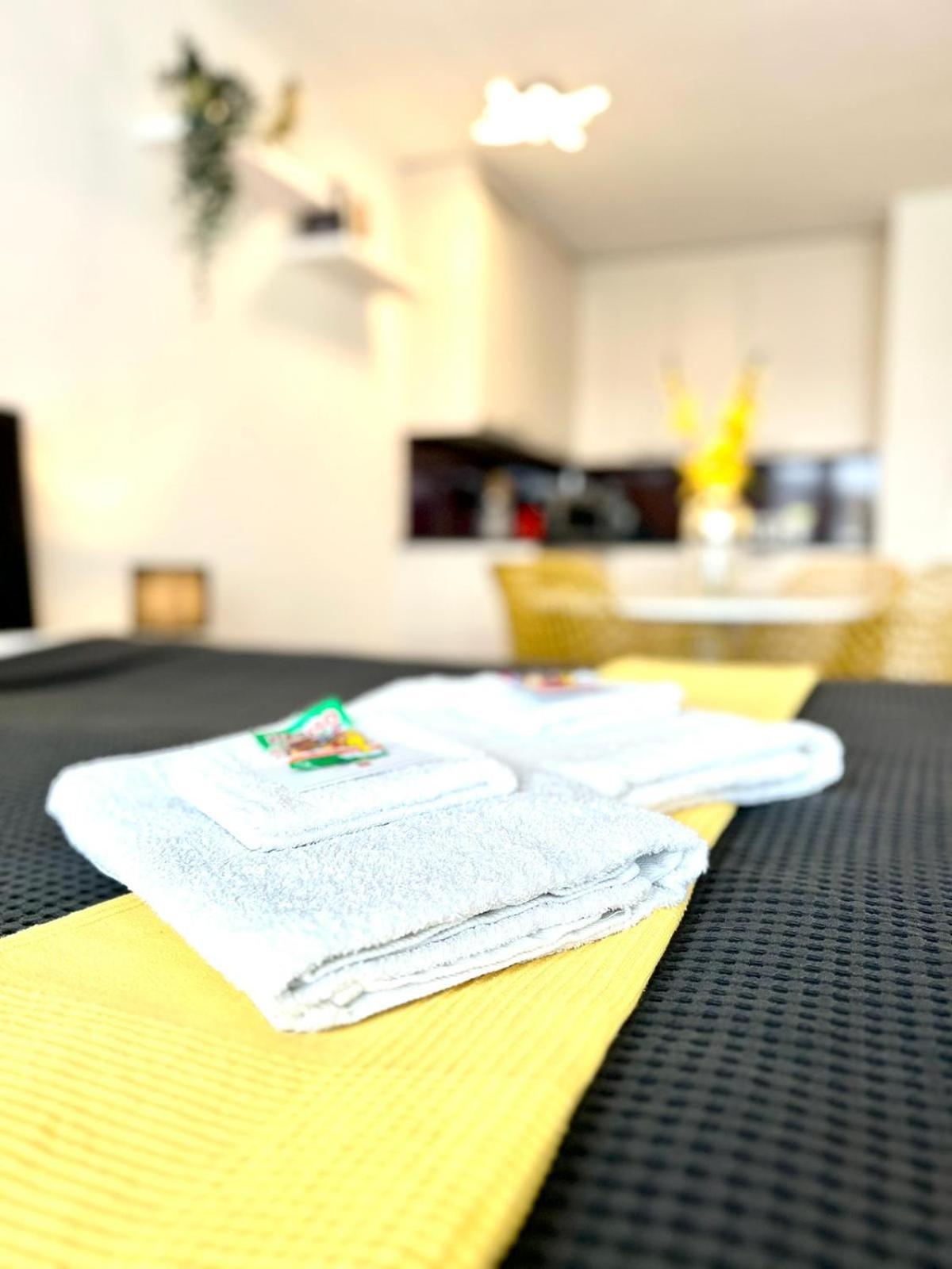 Little Penthouse **** Apartment Dietikon Exterior photo